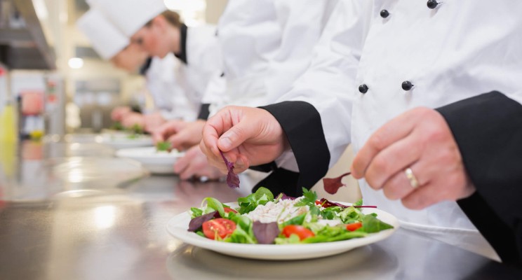 CORBUSE-De-los-cursos-a-la-carrera-de-gastronomia-lo-ideal-para-ser-chef