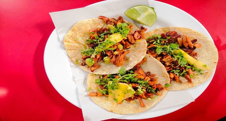 Platillos típicos de todo México Tacos al pastor
